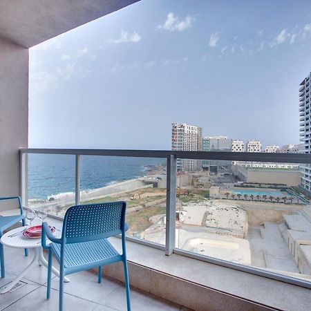 Modern Seaview Apartment In A Prime Location سليمة المظهر الخارجي الصورة