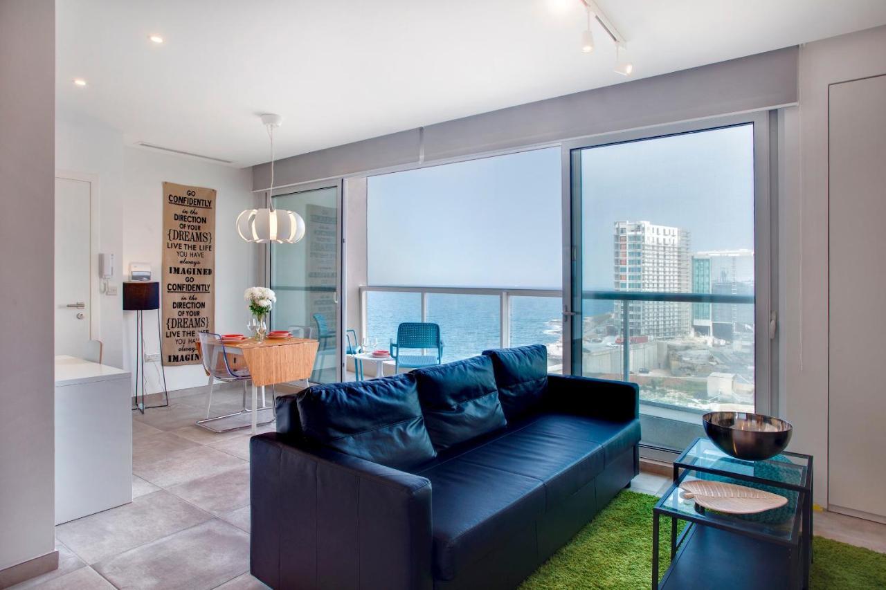 Modern Seaview Apartment In A Prime Location سليمة المظهر الخارجي الصورة