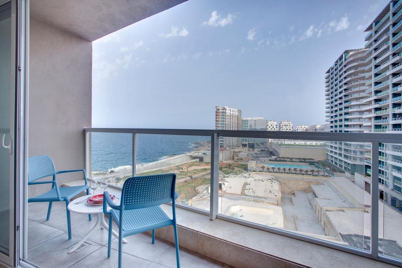 Modern Seaview Apartment In A Prime Location سليمة المظهر الخارجي الصورة